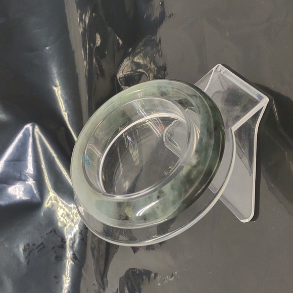 Jadeite Bangle - Picture 2 of 6